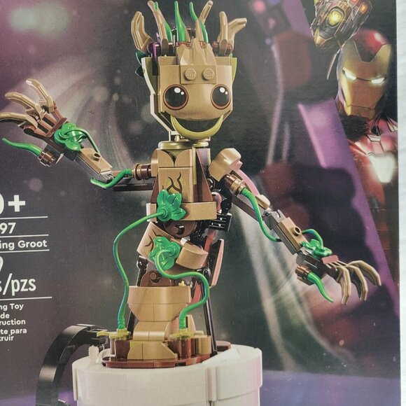 Lego Dancing Groot 76297 - Picture 3 of 9